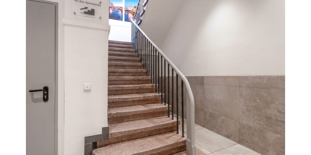 Ertragsstarke Kapitalanlage: Boardinghouse, Gastronomie & vier Wohnungen in Köln-Buchforst - Mehrfamilienhaus, Wohnhaus Köln Mülheim | Angebot:27082388