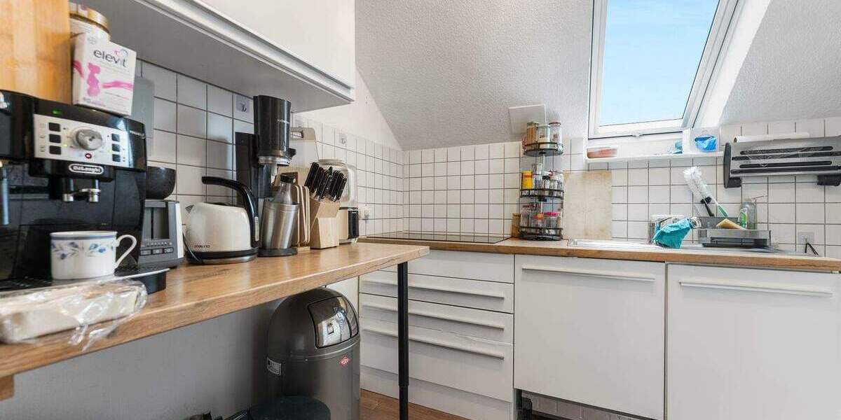 Mehrfamilienhaus, Wohnhaus Odenthal Hüttchen - 8 Zimmer, 251 m&sup2;, 399.000&euro; | Angebot:25387766