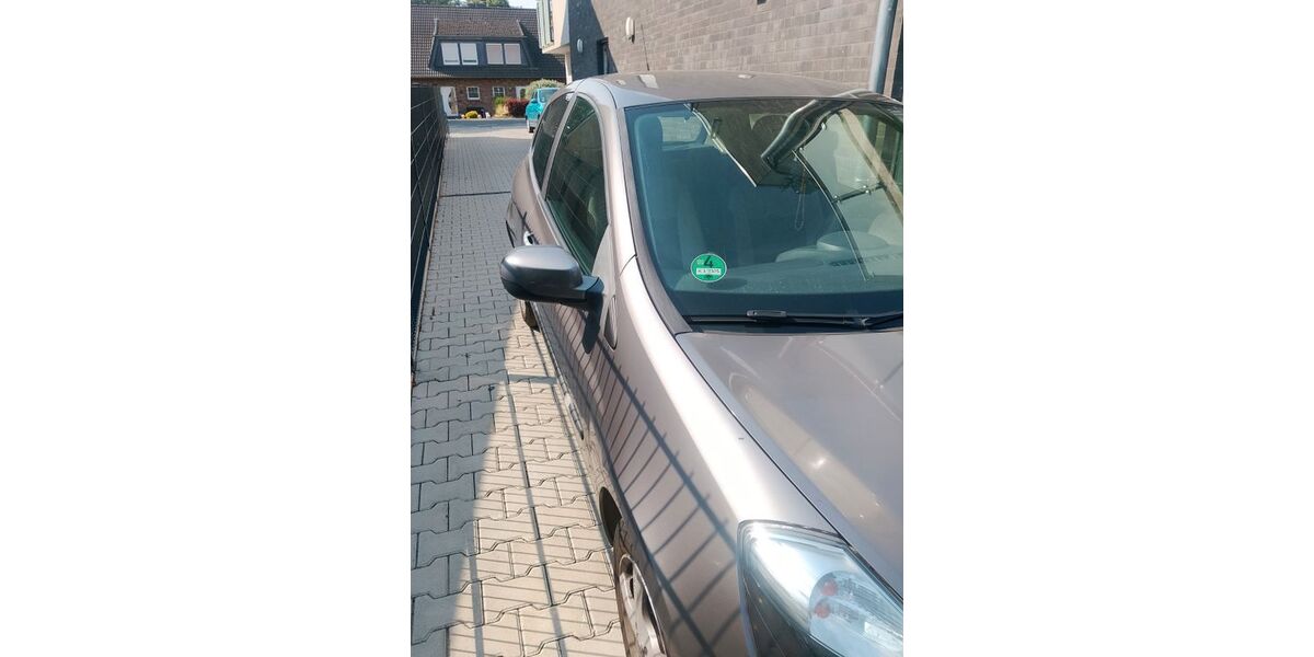 Renault Clio 202.000 km 1.750 &euro; Elsdorf 50189