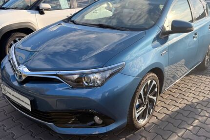 Toyota Auris 75.830 km 12.590 &euro; Köln 51065