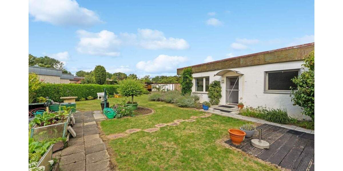 Bungalow Dormagen Hackenbroich - 8 Zimmer, 239 m&sup2;, 549.000&euro; | Angebot:26230626