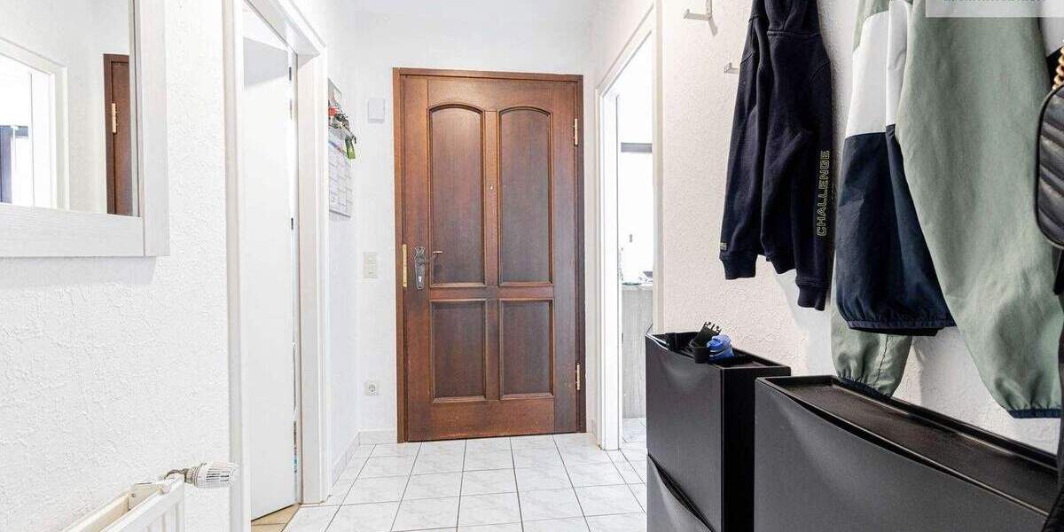 Reihenmittelhaus Sankt Augustin Menden - 4 Zimmer, 113 m&sup2;, 420.000&euro; | Angebot:25400683