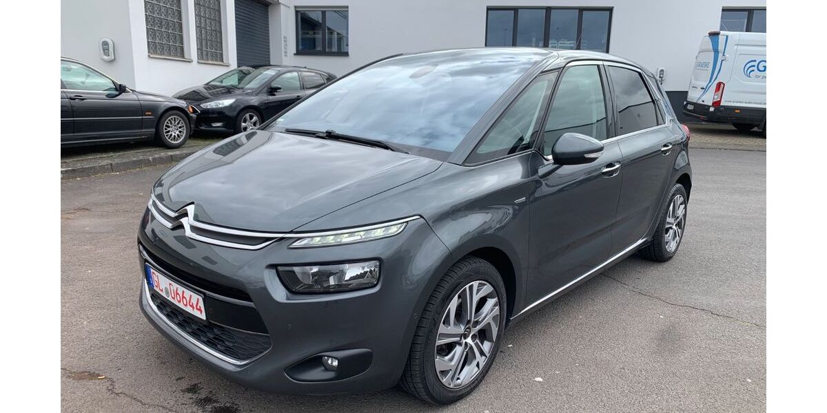 Citroen C4 Picasso 128.000 km 7.999 &euro; Bergisch Gladbach 51465