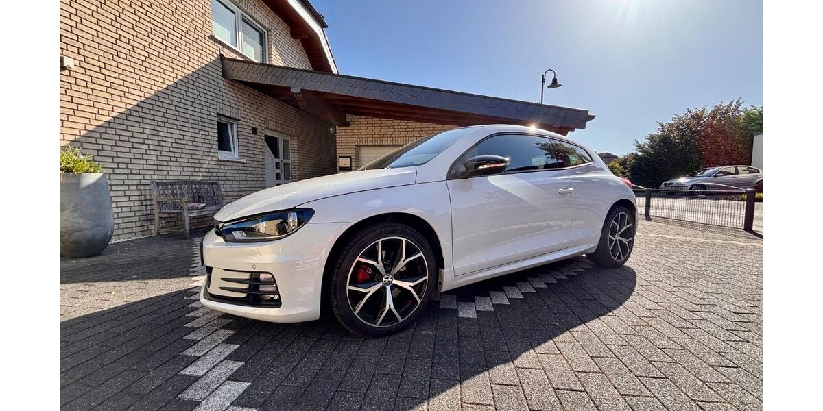 VW Scirocco 95.174 km 22.390 &euro; Odenthal 51519