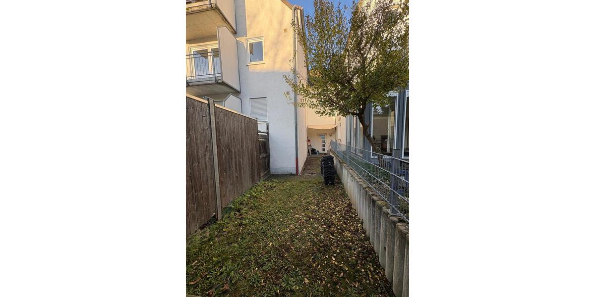 Reihenhaus Bonn Hardtberg - 5 Zimmer, 165 m&sup2;, 1.980&euro; | Angebot:25384120