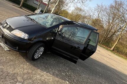 Seat Alhambra 227.300 km 4.250 &euro; Köln 50765
