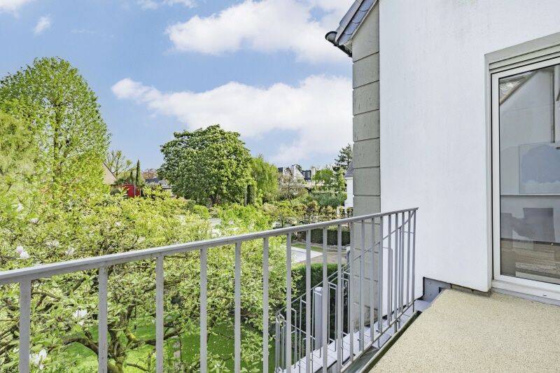 Mehrfamilienhaus, Wohnhaus Köln Marienburg - 9 Zimmer, 223 m&sup2;, 1.790.000&euro; | Angebot:26878932