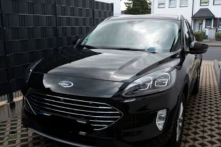 Ford Kuga 25.500 km 29.900 &euro; Leverkusen 51381