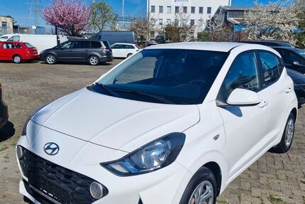 Hyundai i10 43.000 km 10.700 &euro; Wesseling 50389
