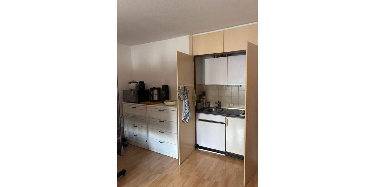 Eigentums - Appartementwohnung mit Tiefgaragenstellplatz in Marienburg - 1 km zum Rhein, 2 km zur A 4, 4 km zum Dom 1 zimmer