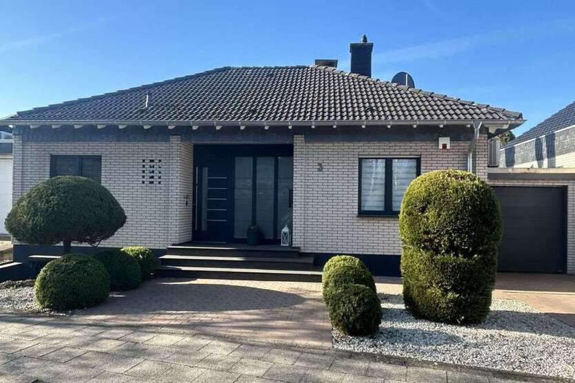 Haus zum Kaufen in Pulheim 829.000 € 216.21 m²