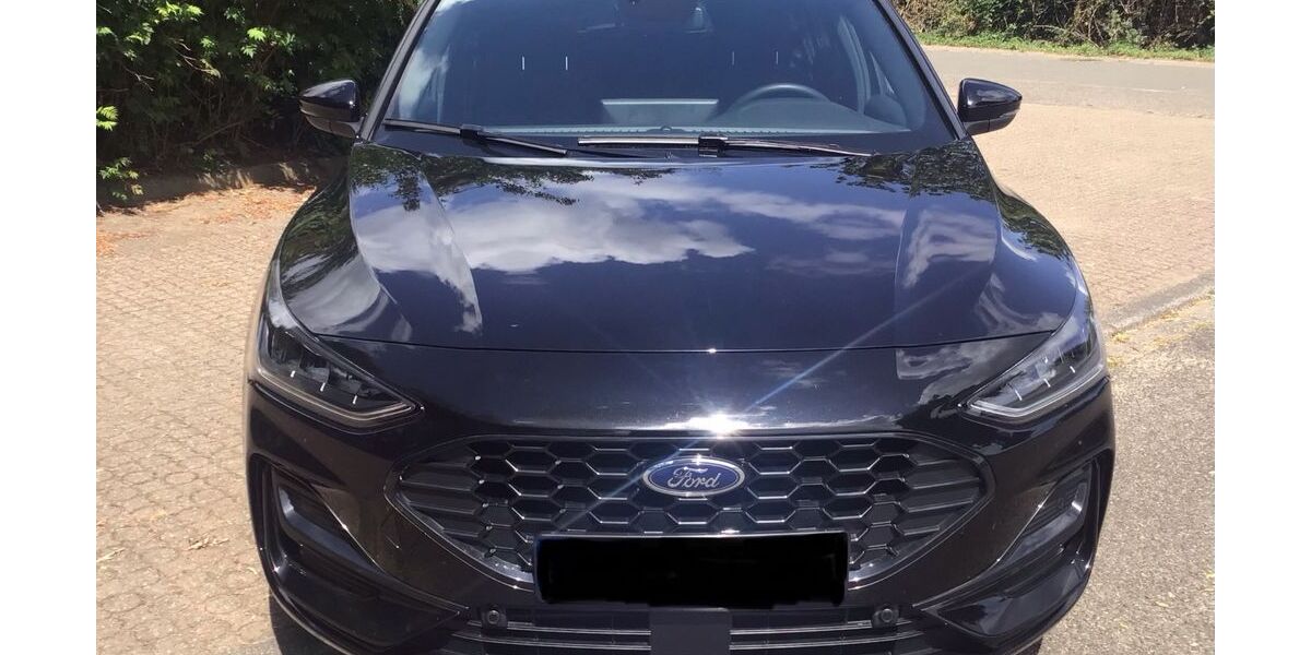 Ford Focus 21.500 km 16.950 &euro; Bonn 53721