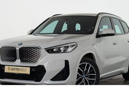 BMW iX1 3.850 km 41.360 € Düsseldorf 40599