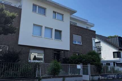 Haus Köln-Delbrück Delbrück - 6 Zimmer, 141 m&sup2;, 1.800&euro; | Angebot:27329798