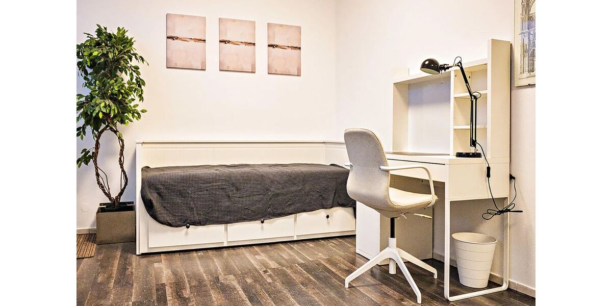 1,5 Zimmer Wohnung in allem eine unbezahlbare Lage zum Wohnen in Köln - Erdgeschoßwohnung Köln Innenstadt | Angebot:26349809