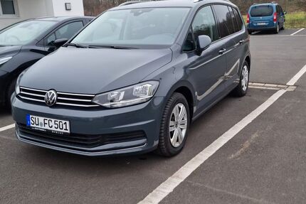 VW Touran 74.000 km 21.900 &euro; Hennef 53773