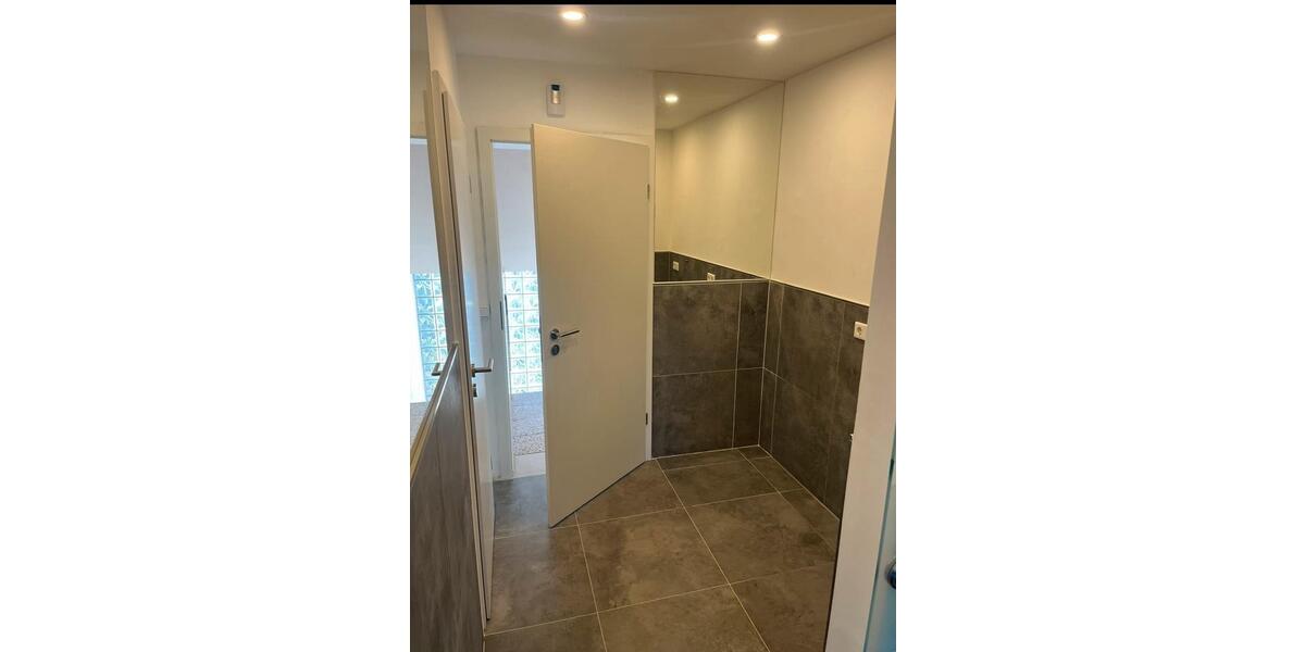 Etagenwohnung Köln Porz - 1 Zimmer, 28 m&sup2;, 810&euro; | Angebot:26676686