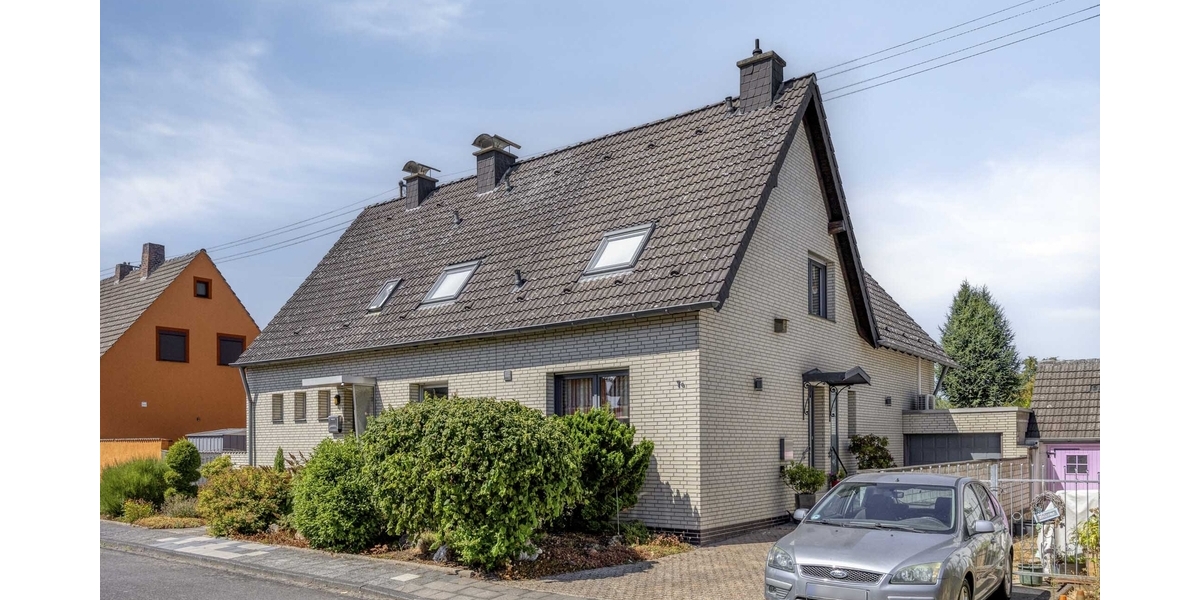 Echtes Raumwunder auf großem Sonnen-Grundstück in guter Wohnlage. Hier ist flexible Nutzung möglich! - Zweifamilienhaus Weilerswist | Angebot:27317017