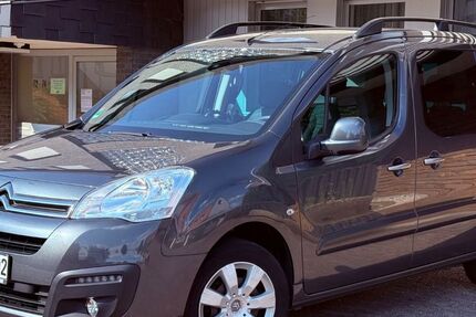 Citroen Berlingo 114.494 km 7.499 € bonn 53175