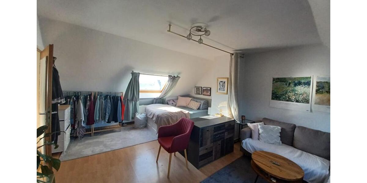 Dachgeschoßwohnung Köln Rodenkirchen - 1 Zimmer, 33 m&sup2;, 780&euro; | Angebot:27598045