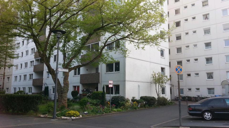 Etagenwohnung Köln Porz - 3 Zimmer, 89 m&sup2;, 1.250&euro; | Angebot:25257701