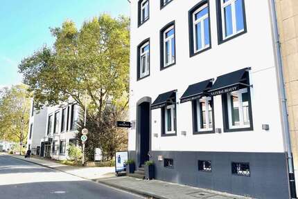 Haus zum Kaufen in Siegburg 1.458.000 € 307.52 m²