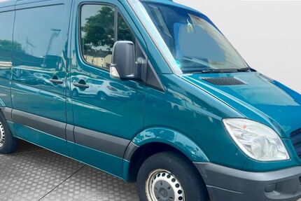 Mercedes-Benz Sprinter 304.000 km 7.990 € Köln 51067