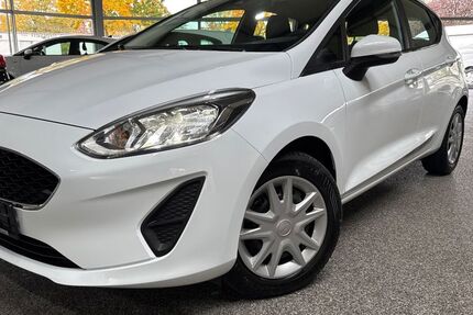Ford Fiesta 43.934 km 11.980 € Troisdorf 53842