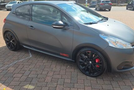 Peugeot 208 140.000 km 9.900 &euro; Langenfeld 40764