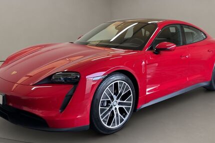 Porsche Taycan 13.882 km 68.500 € Köln 50823