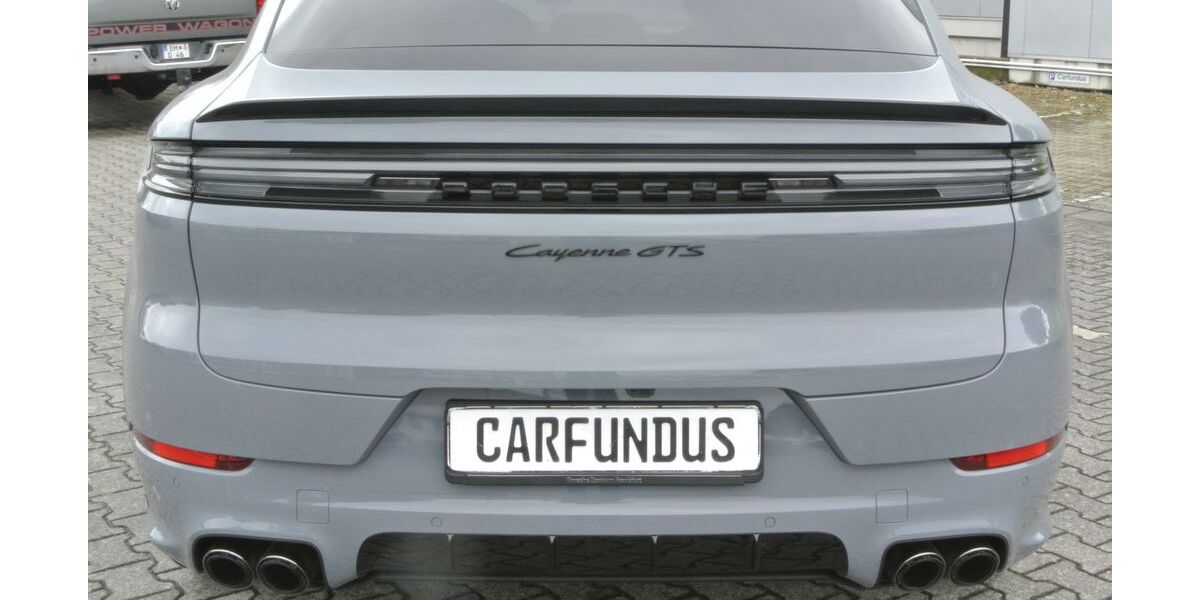 Porsche Cayenne 6.999 km 137.991 € Köln Lövenich 50859