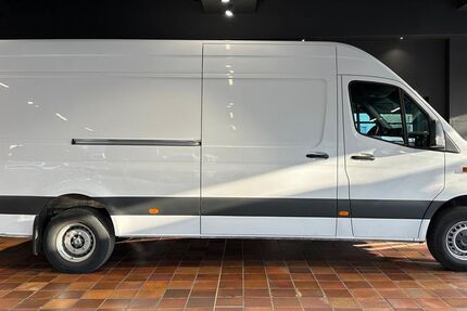 Mercedes-Benz Sprinter 211.489 km 36.889 &euro; Bonn 53177