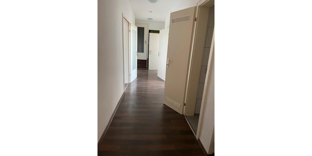 Etagenwohnung Köln Porz - 2.5 Zimmer, 85 m&sup2;, 990&euro; | Angebot:26329363