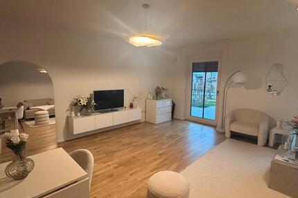 Wohnung Köln Porz - 2 Zimmer, 98 m&sup2;, 1.785&euro; | Angebot:24983744