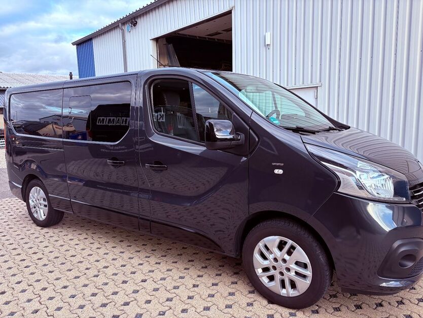 Renault Trafic 70.397 km 26.500 € Köln 50825