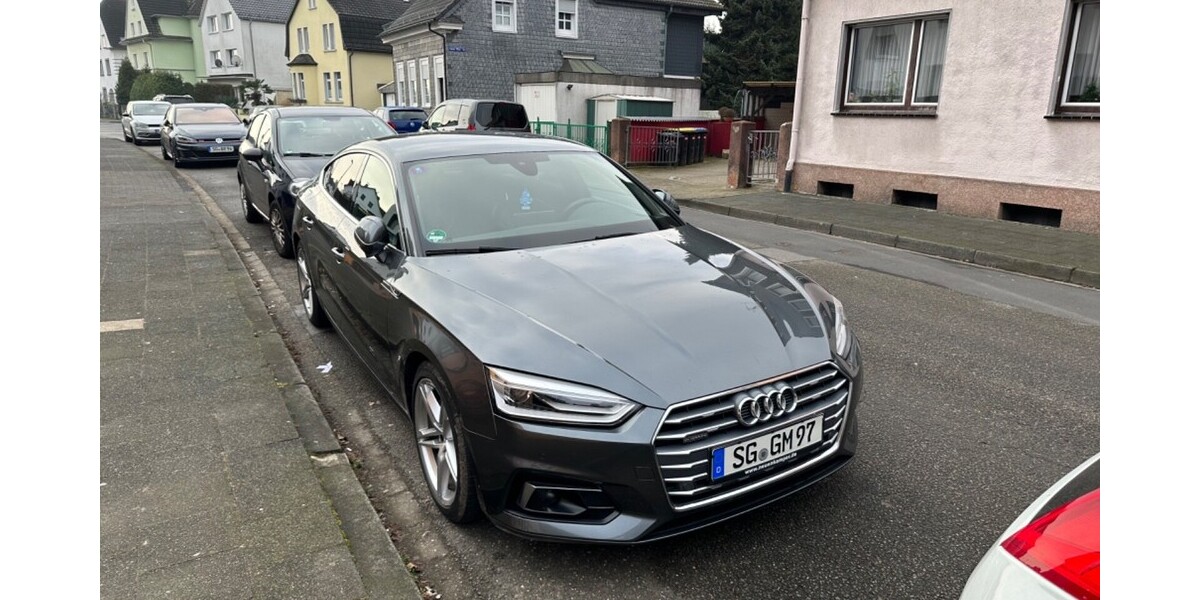 Audi A5 Sportback 132.000 km 28.000 &euro; Solingen 42651