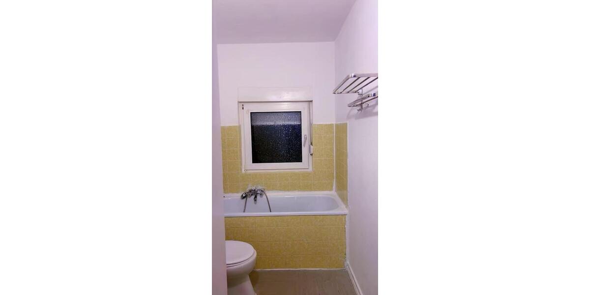 Erdgeschoßwohnung Bonn Auerberg - 4 Zimmer, 80 m&sup2;, 950&euro; | Angebot:27626542