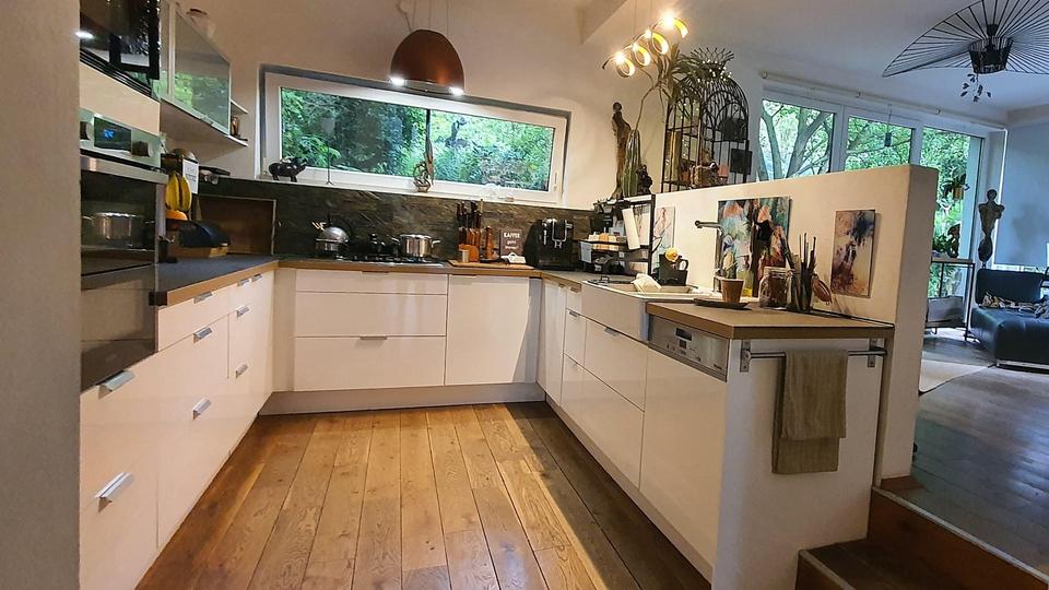 Einfamilienhaus Burscheid - 5 Zimmer, 147 m&sup2;, 2.450&euro; | Angebot:26296633