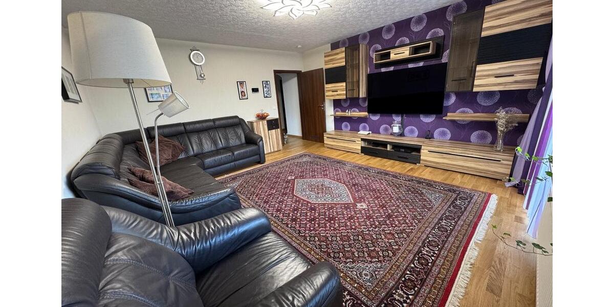 Erdgeschoßwohnung Wermelskirchen - 3 Zimmer, 78 m&sup2;, 215.000&euro; | Angebot:27413699