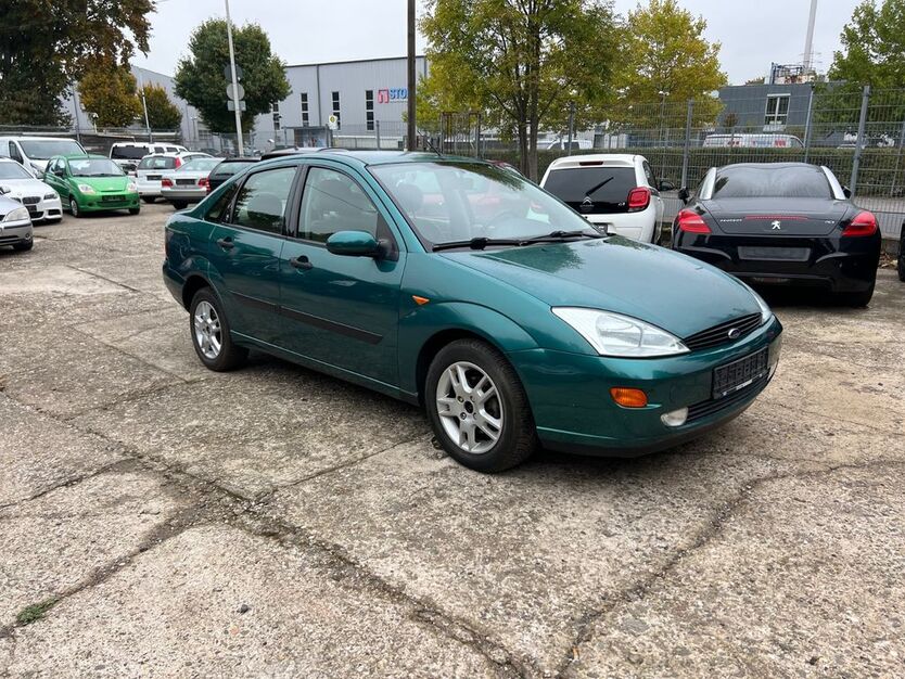 Ford Focus 109.752 km 2.990 € Bonn 53227