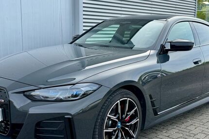 BMW i4 32.000 km 45.950 &euro; Erftstadt 50374