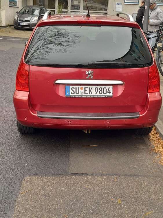 307