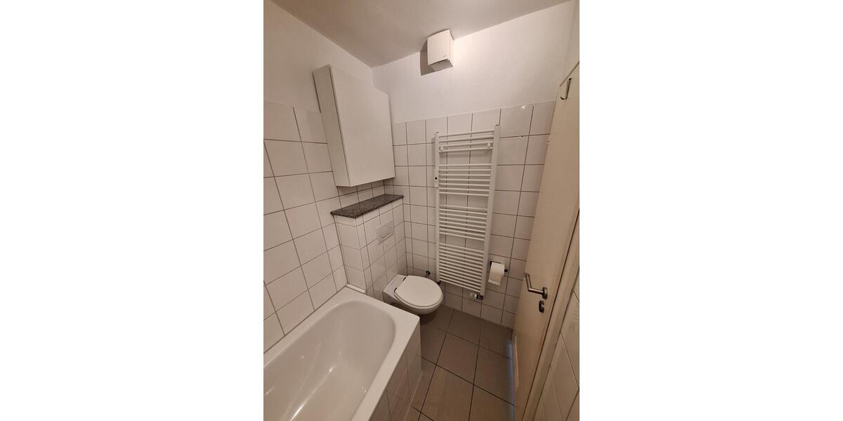 Erdgeschoßwohnung Köln Kalk - 1 Zimmer, 37 m&sup2;, 840&euro; | Angebot:25406301