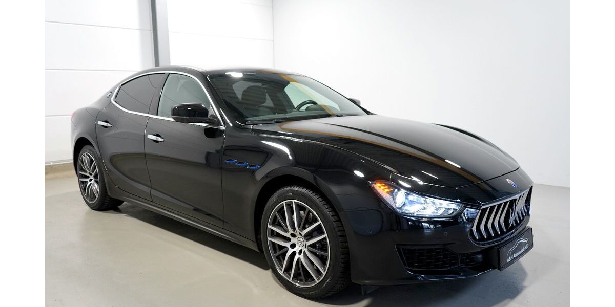 Maserati Ghibli 51.341 km 35.980 &euro; Hürth bei Köln 50354