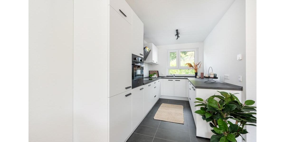 Besichtigung des Musterhauses – jeden Mittwoch 17–18 Uhr und Samstag 14–15 Uhr 6 zimmer