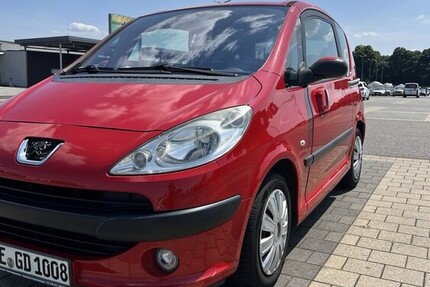 Peugeot 1007 119.000 km 2.270 € Neuss 41460