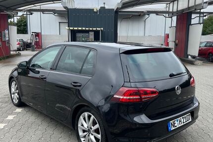 VW Golf 81.000 km 14.500 € Rommerskirchen 41569