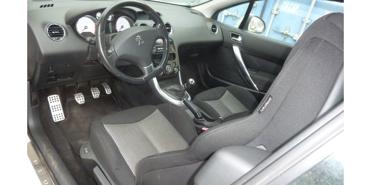 Peugeot 308 77.955 km 8.100 &euro; Rommerskirchen 41569