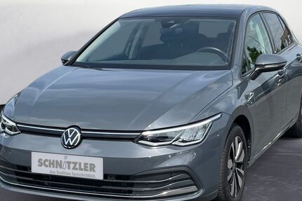 VW Golf 26.098 km 22.450 € Langenfeld 40764