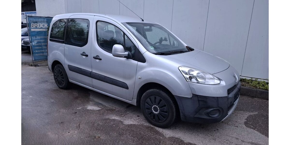 Peugeot Partner 200.000 km 3.995 &euro; Köln 51107